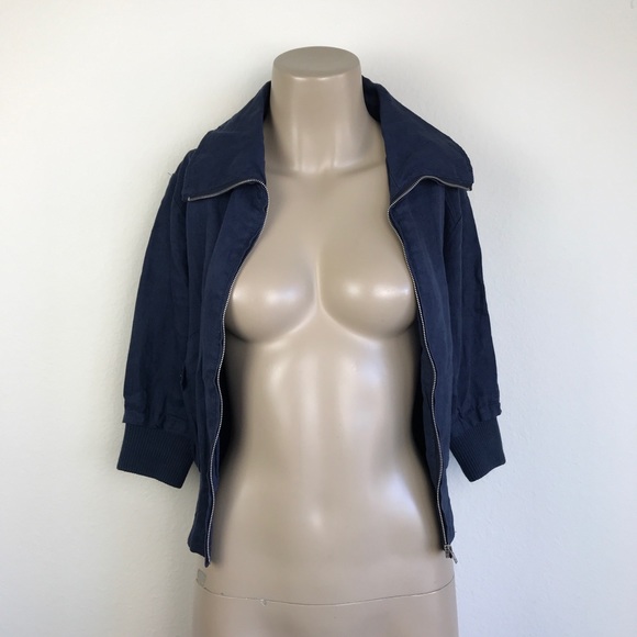 🚫SOLD🚫 Navy Blue Linen Cropped 3/4 Sleeve Jacket - Picture 7 of 8